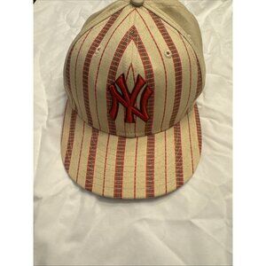 New York Yankees New Era 59Fifty RARE Pinstripe Beige Red Hat Size 7 1/4